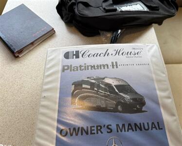 2011 COACH HOUSE PLATINUM II 24 1 XL   - Photo 12 - Chino Hills, CA 91709