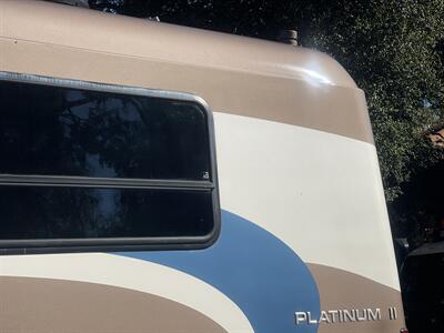 2011 COACH HOUSE PLATINUM II 24 1 XL   - Photo 60 - Chino Hills, CA 91709