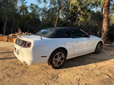 2014 Ford Mustang Convertible  V6 - Photo 33 - San Diego, CA 91977