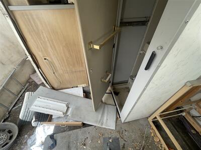 1999 Winnebago RIALTA   - Photo 9 - Chino Hills, CA 91709