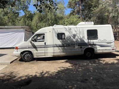 1999 Winnebago RIALTA   - Photo 28 - Chino Hills, CA 91709