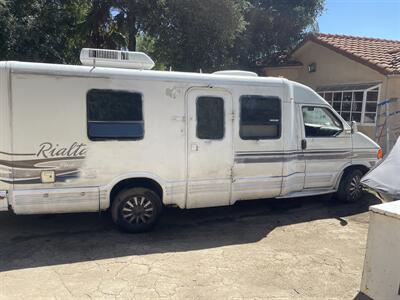 1999 Winnebago RIALTA   - Photo 22 - Chino Hills, CA 91709
