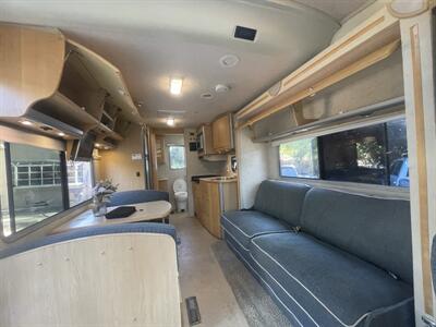 2005 Winnebago VIEW 23H   - Photo 30 - Brea, CA 92822