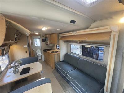 2005 Winnebago VIEW 23H   - Photo 29 - Brea, CA 92822