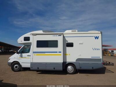 2005 Winnebago VIEW 24   - Photo 13 - Brea, CA 92822