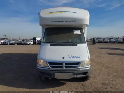 2005 Winnebago VIEW 24   - Photo 11 - Brea, CA 92822