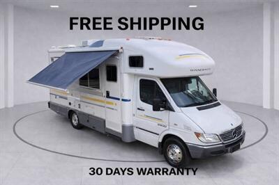 2005 Winnebago VIEW 23H   - Photo 1 - Brea, CA 92822