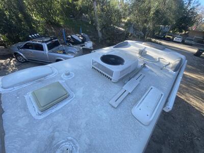 2005 Winnebago VIEW 23H   - Photo 11 - Brea, CA 92822