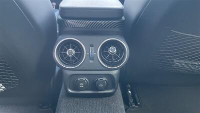 2023 Kia Stinger GT2   - Photo 36 - Chino Hills, CA 91709