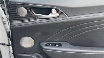 2023 Kia Stinger GT2   - Photo 31 - Chino Hills, CA 91709