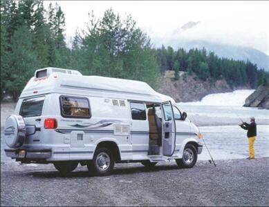 2001 Pleasure-Way Excel TD 190 - Photo 8 - San Diego, CA 91977