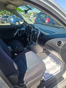 2005 Toyota Matrix - Photo 6 - Salem, OR 97302
