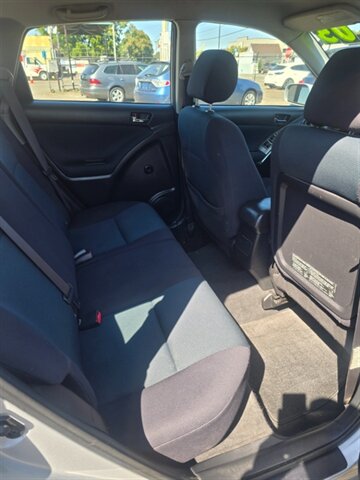 2005 Toyota Matrix - Photo 5 - Salem, OR 97302