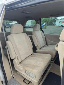 2004 Mazda MPV LX   - Photo 6 - Salem, OR 97302