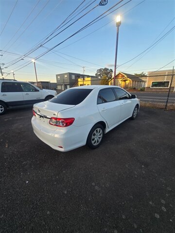 2011 Toyota Corolla - Photo 3 - Salem, OR 97302