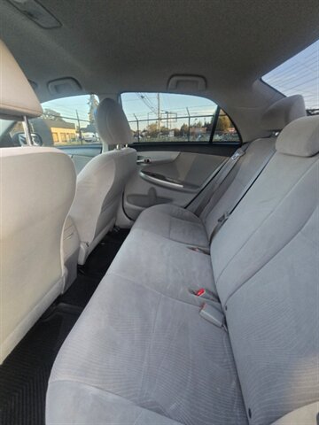 2011 Toyota Corolla - Photo 8 - Salem, OR 97302