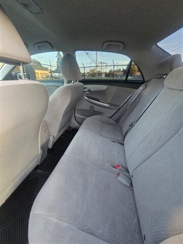 2011 Toyota Corolla - Photo 9 - Salem, OR 97302