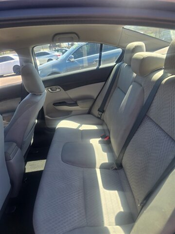 2014 Honda Civic LX - Photo 20 - Salem, OR 97302