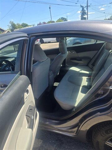 2014 Honda Civic LX - Photo 21 - Salem, OR 97302
