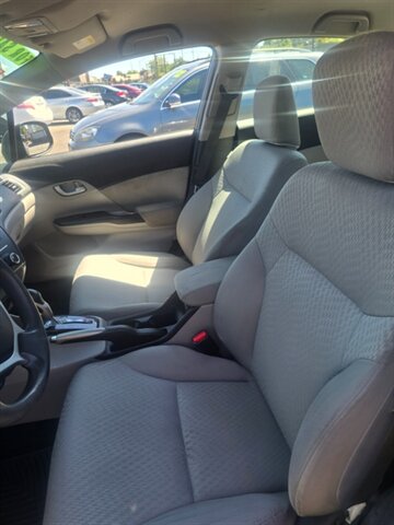 2014 Honda Civic LX - Photo 18 - Salem, OR 97302