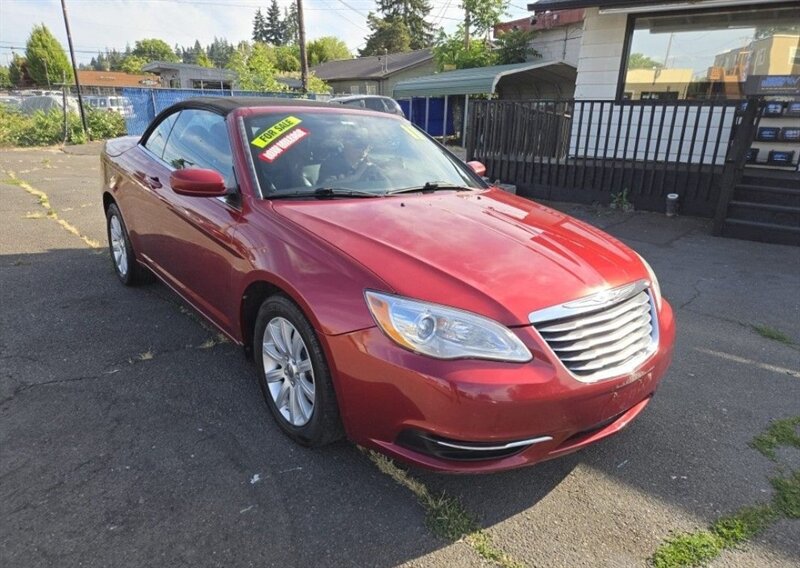 2011 Chrysler 200 Touring   - Photo 1 - Salem, OR 97302