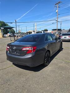 2012 Toyota Camry L - Photo 4 - Salem, OR 97302
