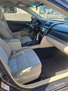 2012 Toyota Camry L - Photo 6 - Salem, OR 97302