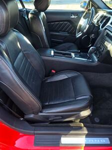 2014 Ford Mustang V6   - Photo 8 - Salem, OR 97302