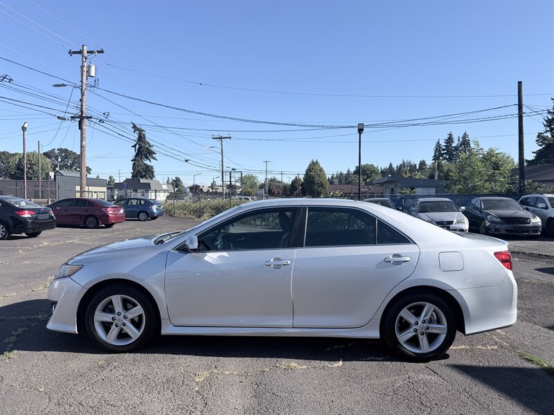 2014 Toyota Camry L - Photo 5 - Salem, OR 97302