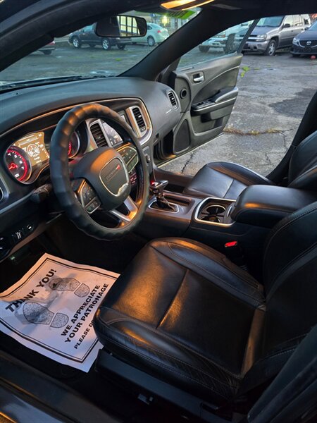 2020 Dodge Charger SXT - Photo 12 - Salem, OR 97302