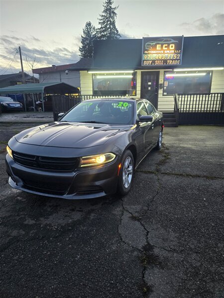 2020 Dodge Charger SXT  
