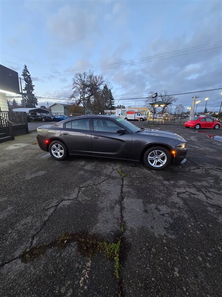 2020 Dodge Charger SXT - Photo 6 - Salem, OR 97302