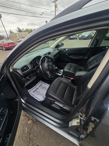 2012 Volkswagen Jetta SportWagen TDI - Photo 9 - Salem, OR 97302