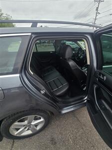 2012 Volkswagen Jetta SportWagen TDI - Photo 6 - Salem, OR 97302