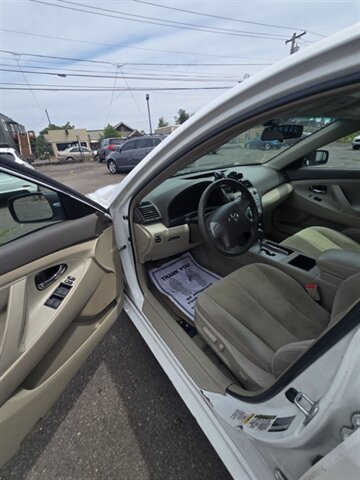 2007 Toyota Camry CE - Photo 8 - Salem, OR 97302