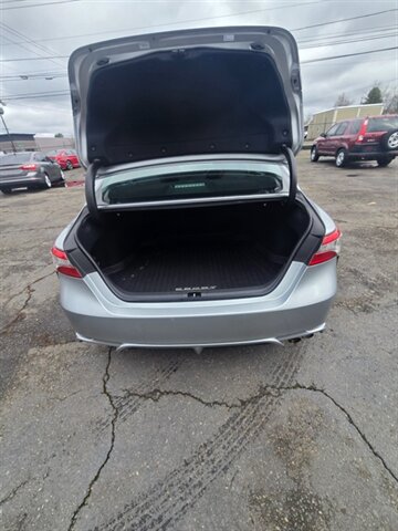 2018 Toyota Camry L - Photo 10 - Salem, OR 97302