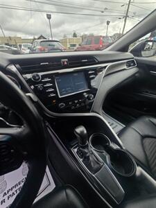 2018 Toyota Camry L - Photo 8 - Salem, OR 97302