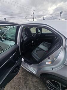 2018 Toyota Camry L - Photo 5 - Salem, OR 97302