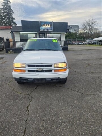 2002 Chevrolet Blazer LS   - Photo 1 - Salem, OR 97302