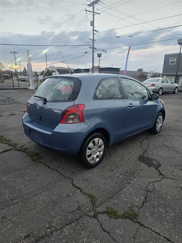 2007 Toyota Yaris - Photo 4 - Salem, OR 97302
