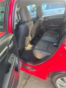 2015 Honda Fit LX   - Photo 8 - Salem, OR 97302