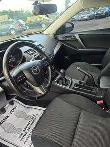 2012 Mazda Mazda3 i Touring   - Photo 8 - Salem, OR 97302