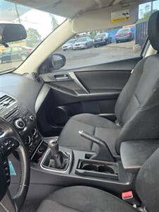 2012 Mazda Mazda3 i Touring   - Photo 7 - Salem, OR 97302