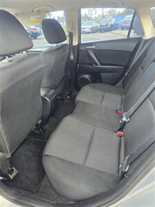 2012 Mazda Mazda3 i Touring   - Photo 9 - Salem, OR 97302