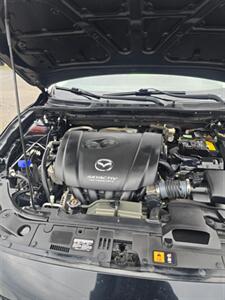 2015 Mazda Mazda3 i Sport   - Photo 12 - Salem, OR 97302