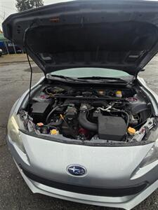 2016 Subaru BRZ Limited   - Photo 10 - Salem, OR 97302