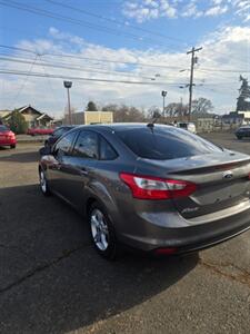 2014 Ford Focus SE   - Photo 5 - Salem, OR 97302