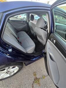 2014 Hyundai SONATA GLS - Photo 14 - Salem, OR 97302