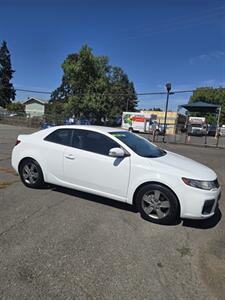2010 Kia Forte Koup EX   - Photo 5 - Salem, OR 97302