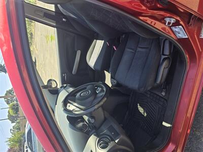2014 Mazda MAZDA2 Sport   - Photo 6 - Salem, OR 97302